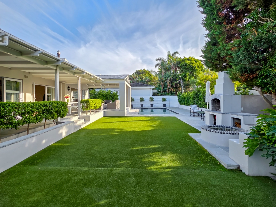 3 Bedroom Property for Sale in Constantia Western Cape